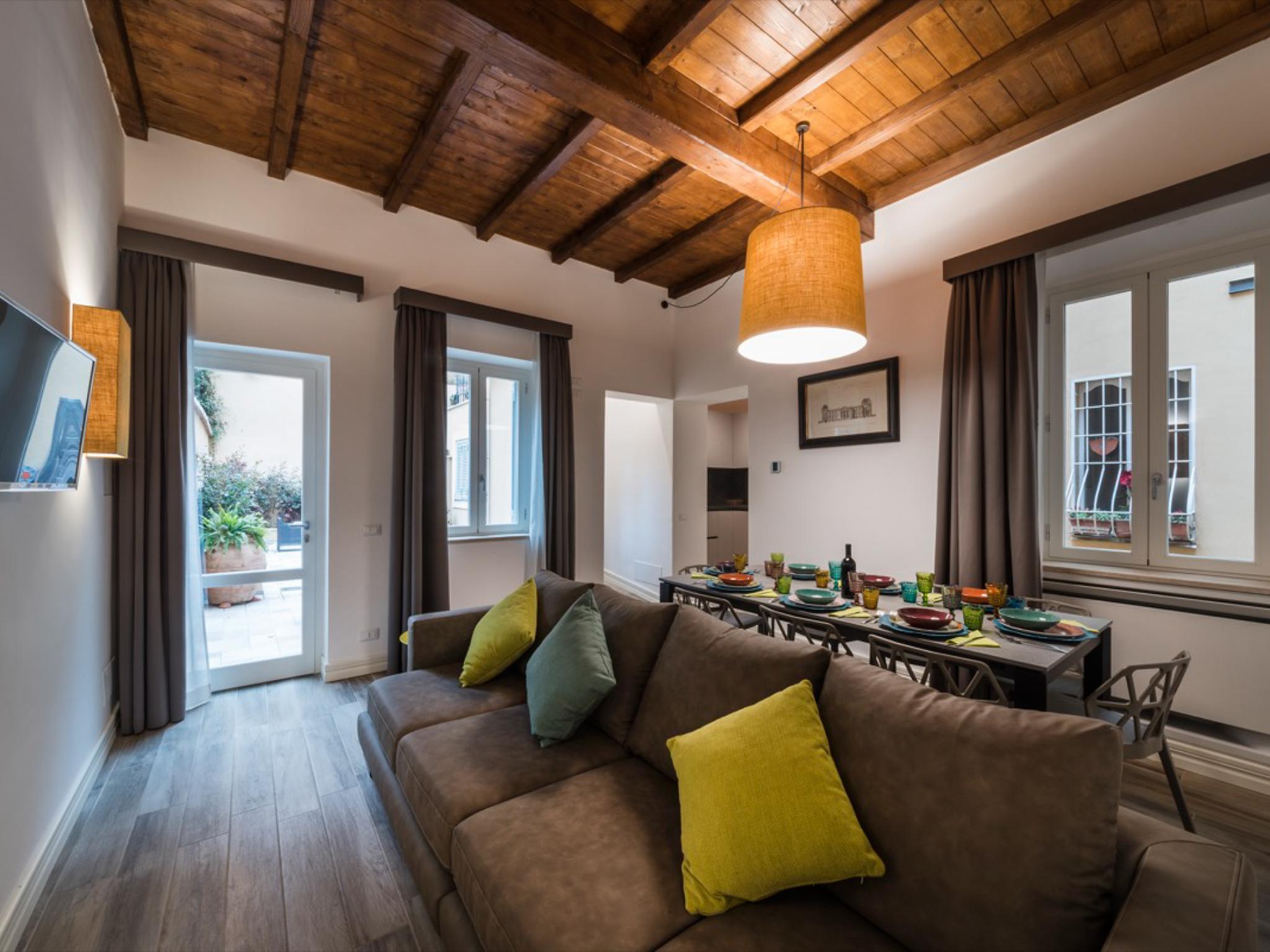 PANISPERNA APARTMENT 2