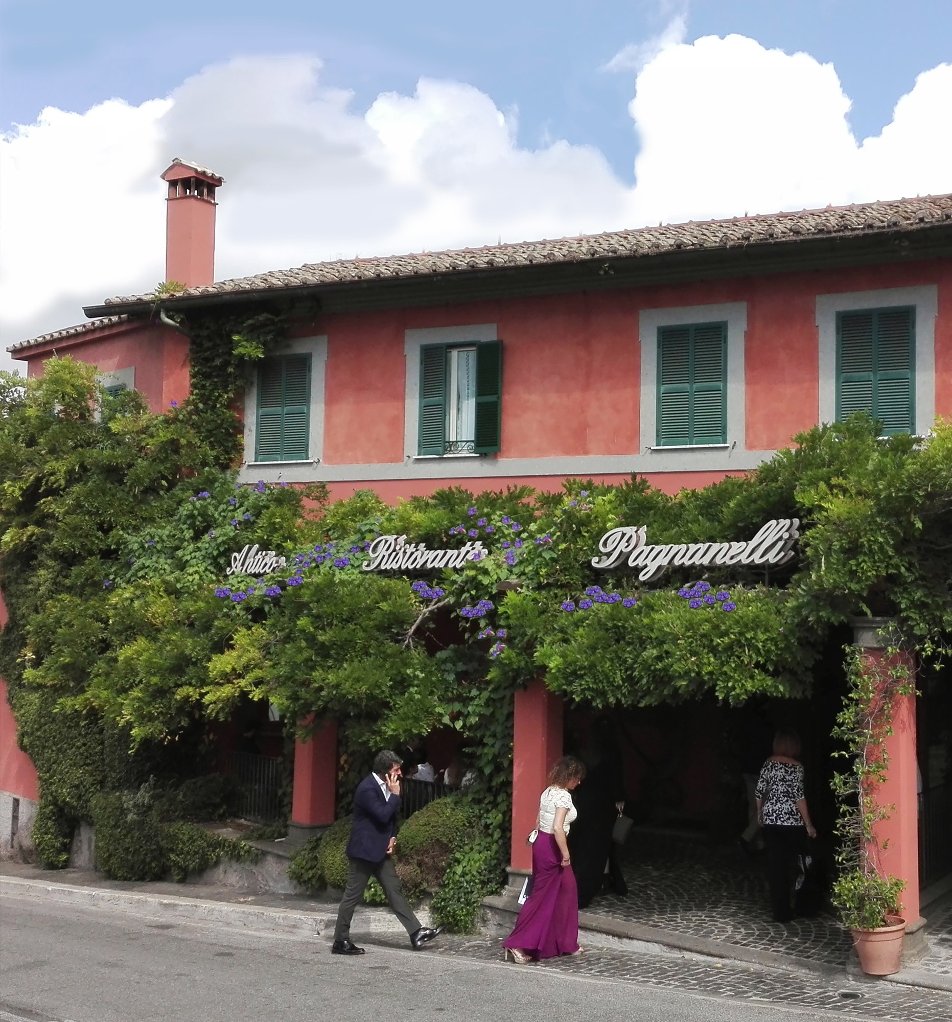 Restaurant entrance at Pagnanelli